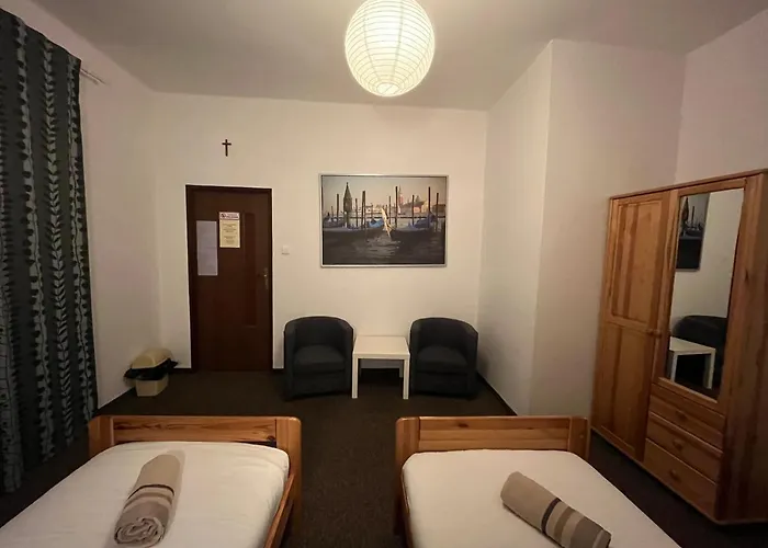 Dom Franciszkanski San Antonio ホステル