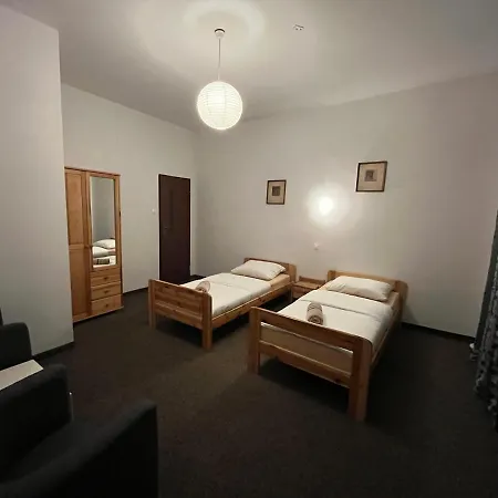 Dom Franciszkanski San Antonio Vandrerhjem *