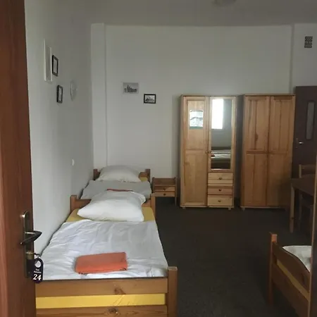 Dom Franciszkanski San Antonio קרקוב